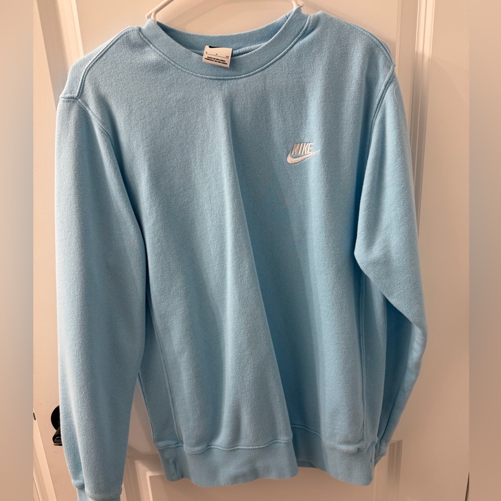 Nike women's Light Blue Crewneck Sweater